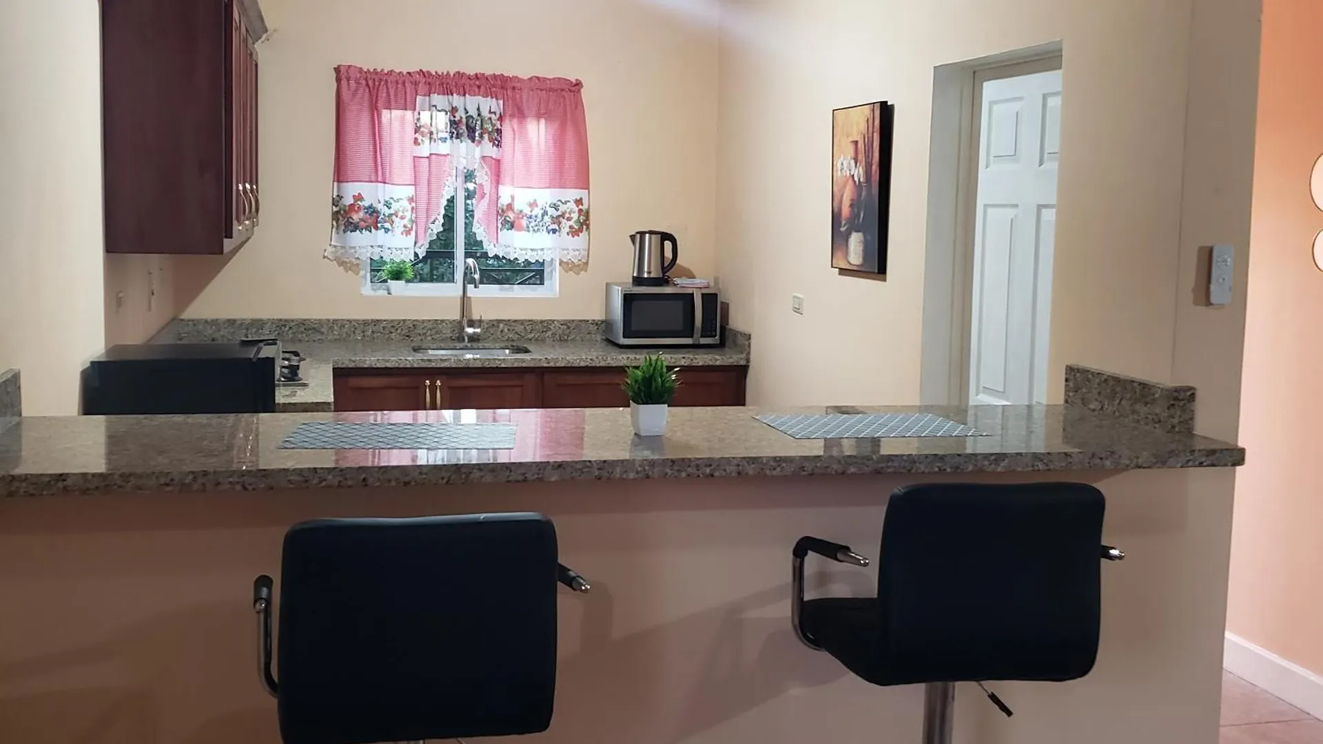 The Campbell'S Estates Apartamento Montego Bay