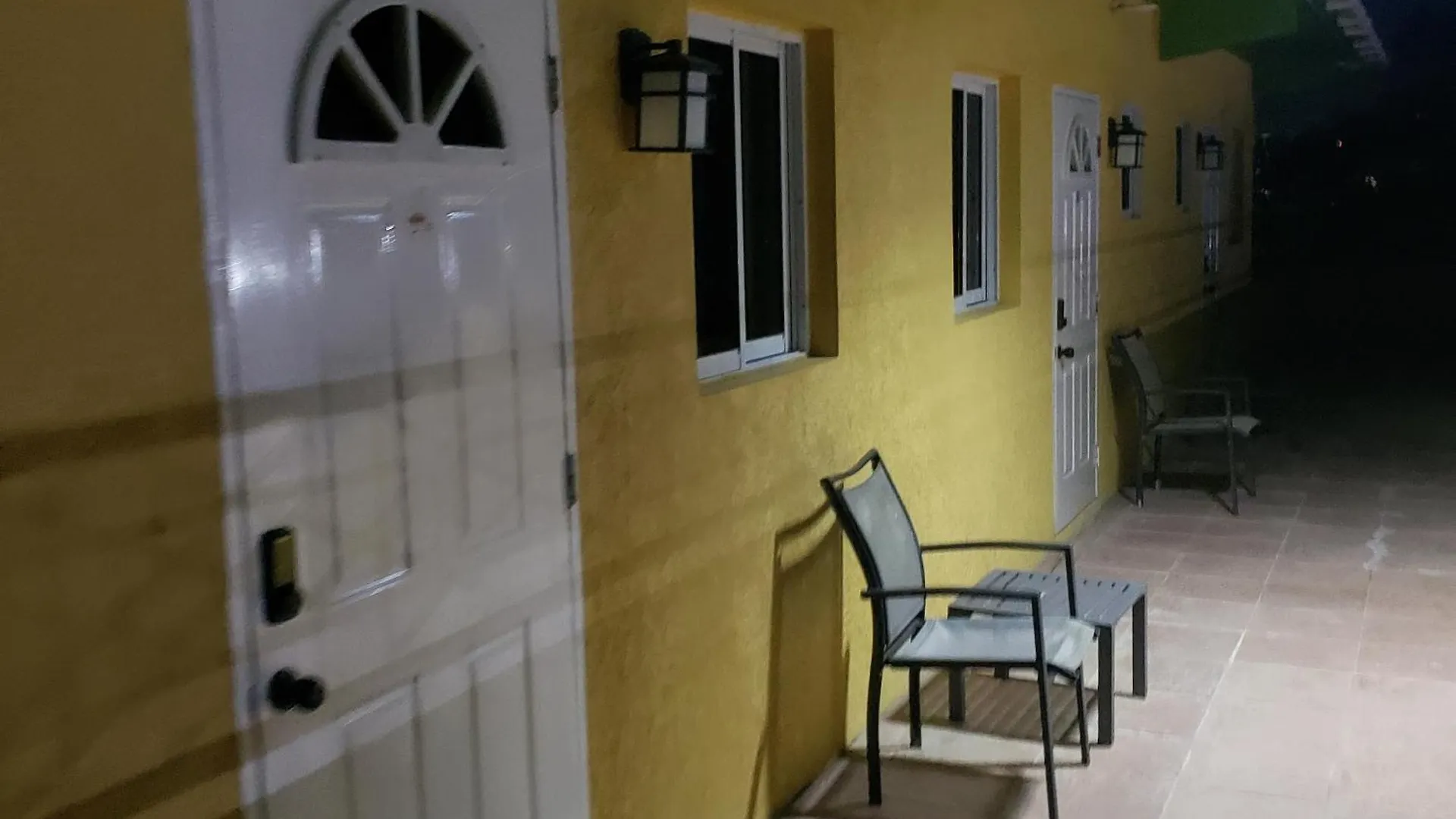 The Campbell'S Estates Apartamento Montego Bay